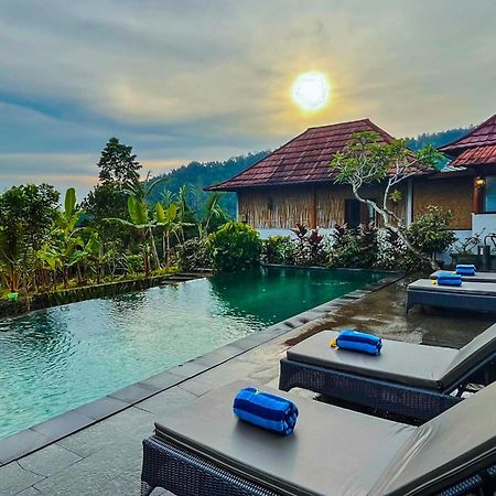Villa Pastiny Santy Sidemen ซิเดอมัน ภายนอก รูปภาพ