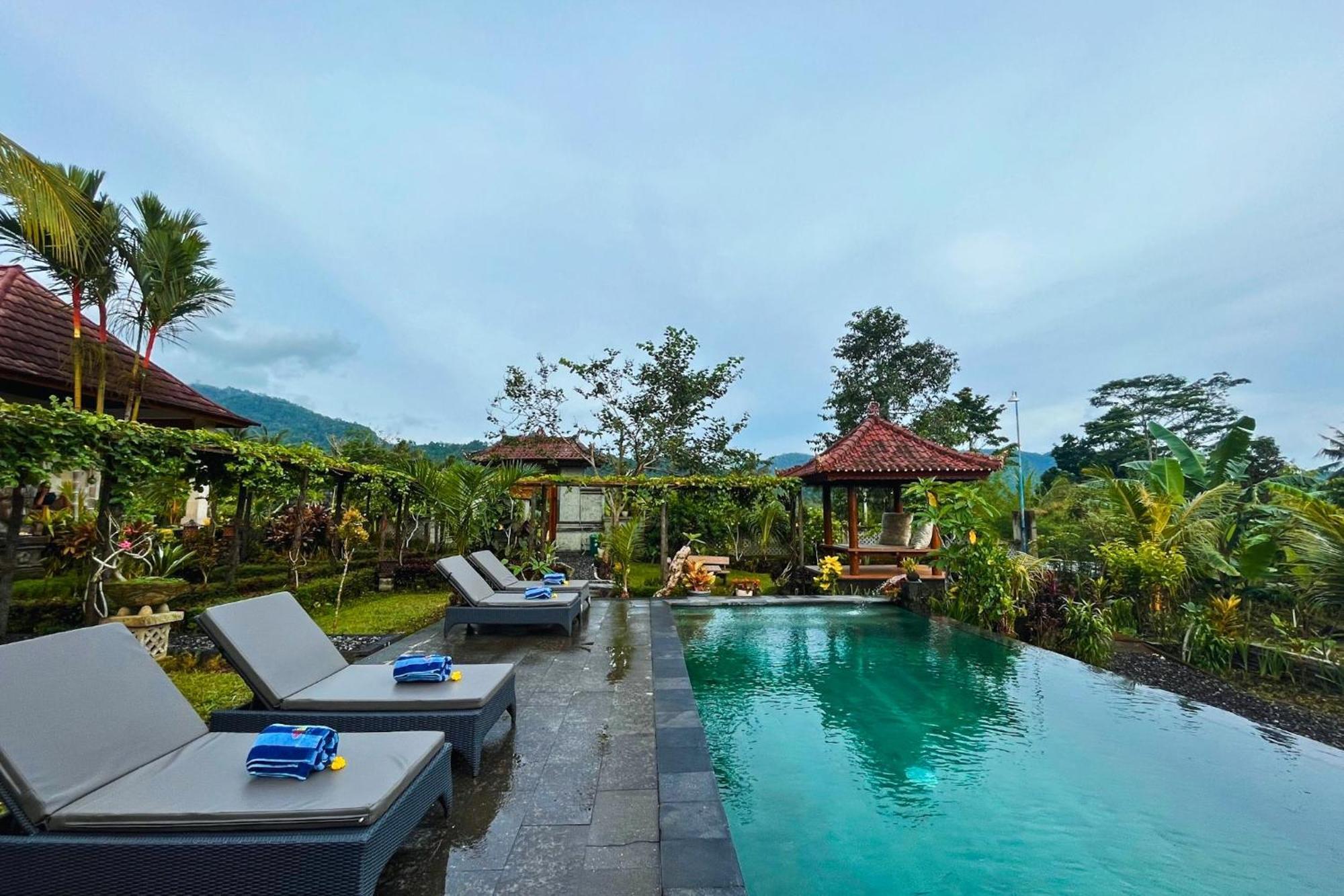 Villa Pastiny Santy Sidemen ซิเดอมัน ภายนอก รูปภาพ